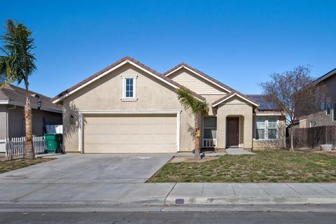 1061 Stanford Ave, Madera, CA 93637 photo 1