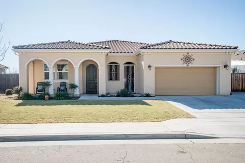 2132 Buckingham Ave, Clovis, CA 93611 photo 1