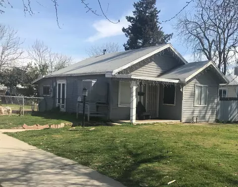 1404 E Street St, Reedley, CA 93654 photo 1