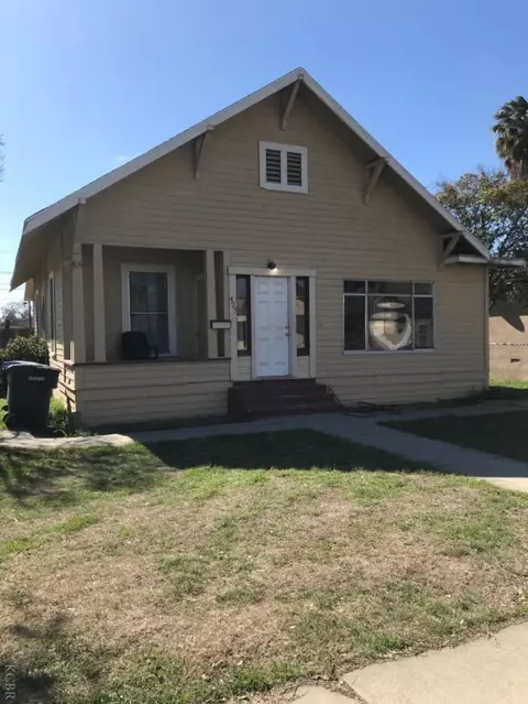 427 Porter St, Hanford, CA 93230 photo 1