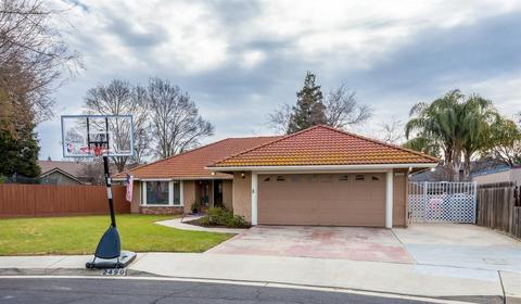 2490 Scott Ave, Clovis, CA 93611 photo 1