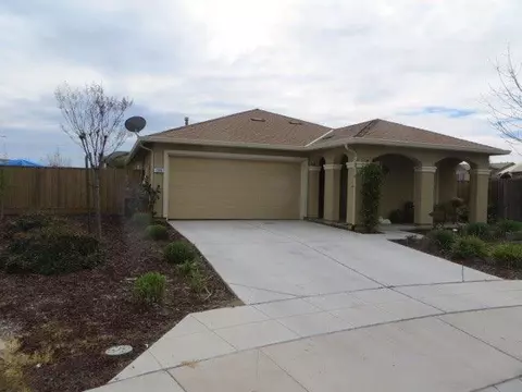 1356 Coconut, Madera, CA 93638 photo 1