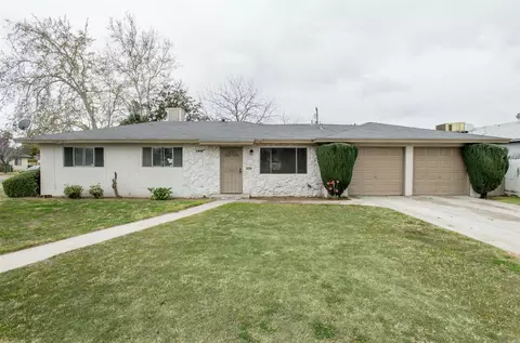 831 I St, Sanger, CA 93657 photo 1