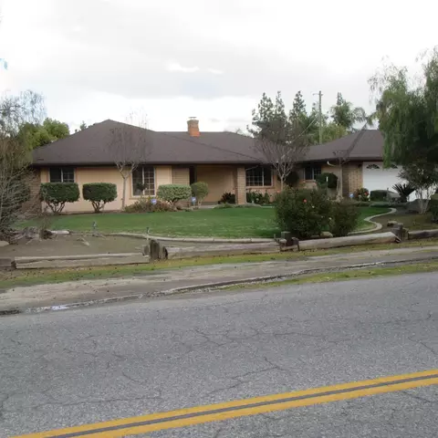 18815 Varden Dr, Madera, CA 93638 photo 1