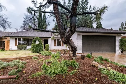 428 Burgan Ave, Clovis, CA 93611 photo 1