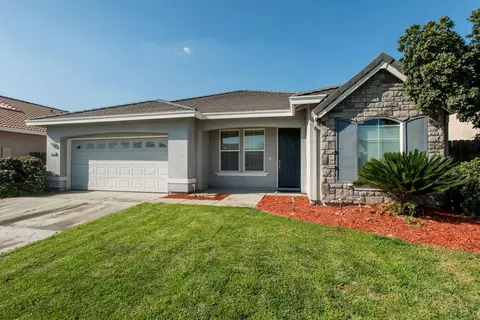 5253 E Byrd Ave, Fresno, CA 93725 photo 1