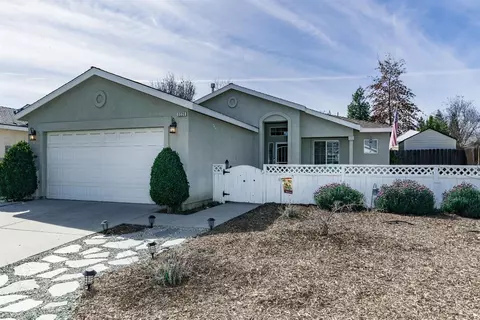 2220 Hanson Ave, Clovis, CA 93611 photo 1