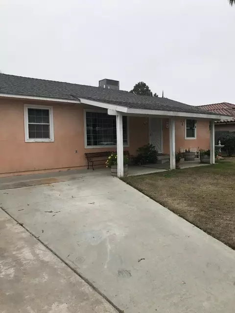 522 Williams Ave, Madera, CA 93637 photo 1