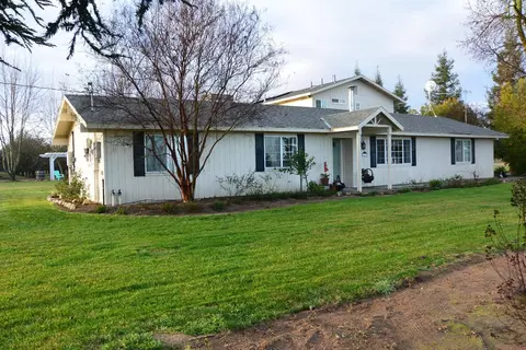 21332 Avenue 19, Madera, CA 93637 photo 1
