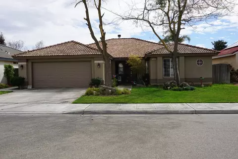 3396 Avalon Ave, Madera, CA 93637 photo 1