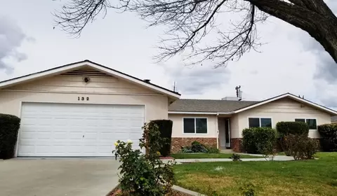 132 W Deodar Ln, Lemoore, CA 93245 photo 1