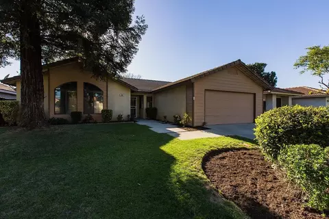 488 Chablis Ave, Madera, CA 93637 photo 1