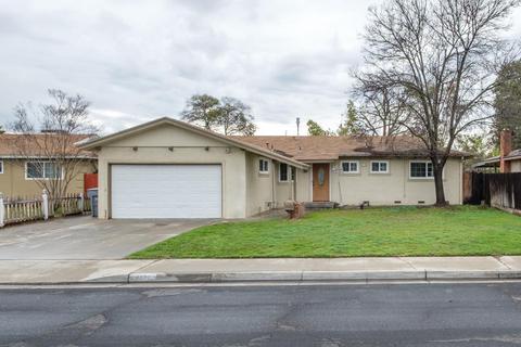 3116 Paula Dr, Clovis, CA 93612 photo 1