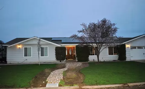 11757 Charlton Rd, Madera, CA 93636 photo 1