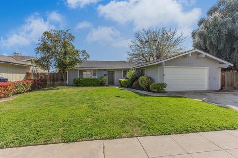 186 W Santa Ana Ave, Clovis, CA 93612 photo 1