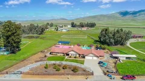 6446 E Appaloosa Ave, Clovis, CA 93619 photo 1