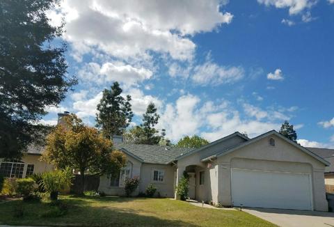 672 N Bush Ave, Clovis, CA 93611 photo 1