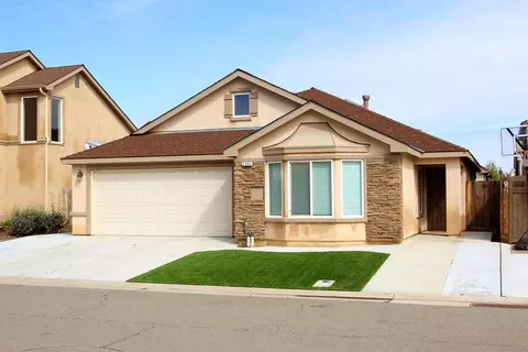 2540 Eileen Ave, Sanger, CA 93657 photo 1