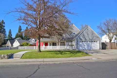 1126 N Citadel Ave, Clovis, CA 93611 photo 1