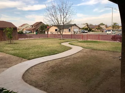 3249 Mitchell Ave, Selma, CA 93662 photo 1