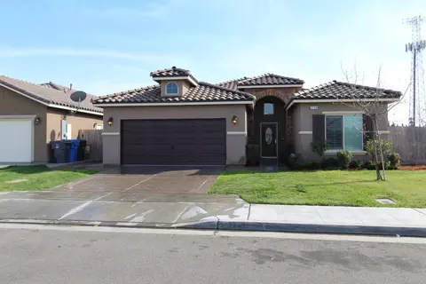 2710 Orange Tree Dr, Madera, CA 93637 photo 1