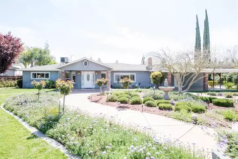 578 Carson Ave, Clovis, CA 93611 photo 1