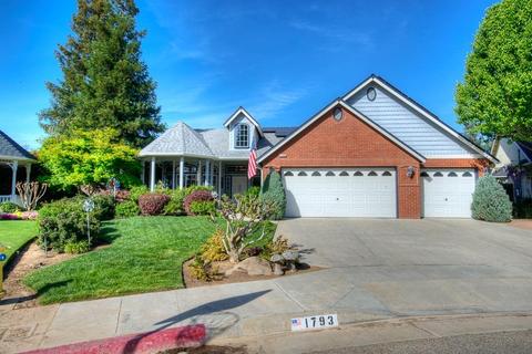 1793 N Bush Ave, Clovis, CA 93619 photo 1