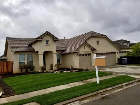 2860 Mesa Ave, Clovis, CA 93611 photo 1