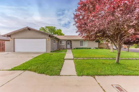1438 Indianapolis Ave, Clovis, CA 93611 photo 1