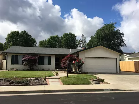 1740 Santa Ana Ave, Clovis, CA 93611 photo 1