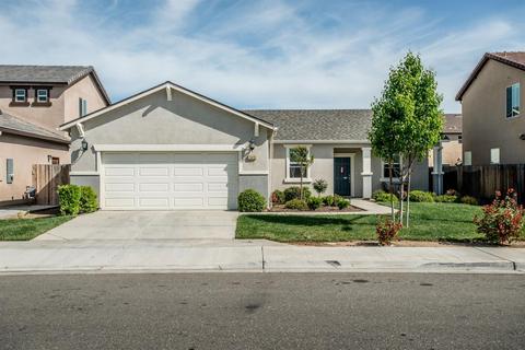 1373 La Quinta Way, Madera, CA 93638 photo 1
