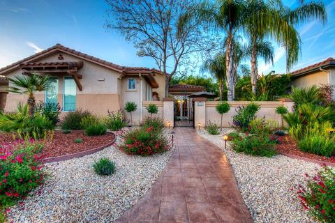 111 W Jordan Ave, Clovis, CA 93611 photo 1