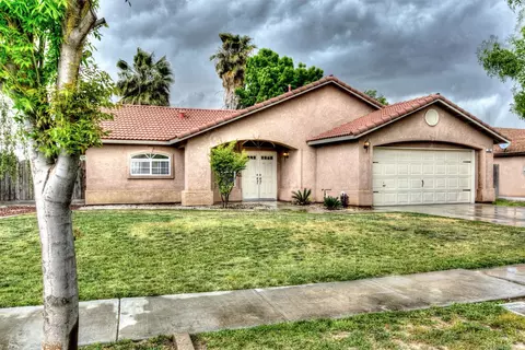 765 Florence Ave, Lemoore, CA 93245 photo 1