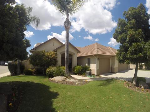 3032 Hornet Ave, Clovis, CA 93611 photo 1
