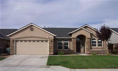 541 N Morningside Dr, Dinuba, CA 93618 photo 1