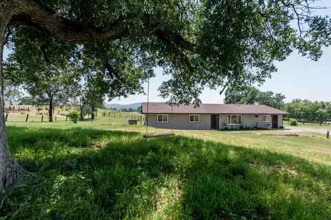 22208 Frontier Rd, Clovis, CA 93619 photo 1