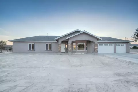35458 John Albert Dr, Madera, CA 93636 photo 1