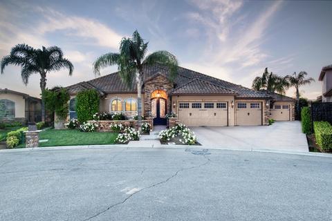 10935 Egret, Clovis, CA 93619 photo 1