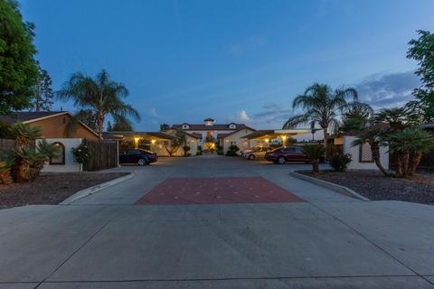 1318 Jefferson Ave, Clovis, CA 93612 photo 1