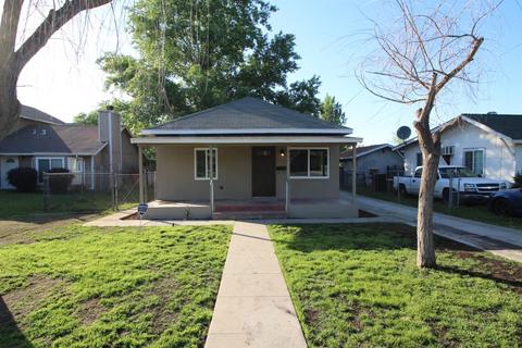 921 E 5th St, Madera, CA 93638 photo 1