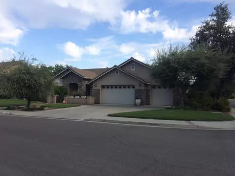 4401 E Cecil Ct, Visalia, CA 93292 photo 1