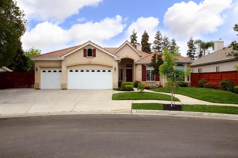 727 W Muncie Ave, Clovis, CA 93619 photo 1