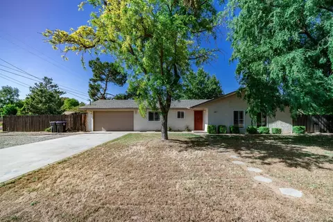 36601 Berkshire Dr, Madera, CA 93636 photo 1