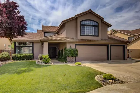 1748 Goshen Ave, Clovis, CA 93611 photo 1