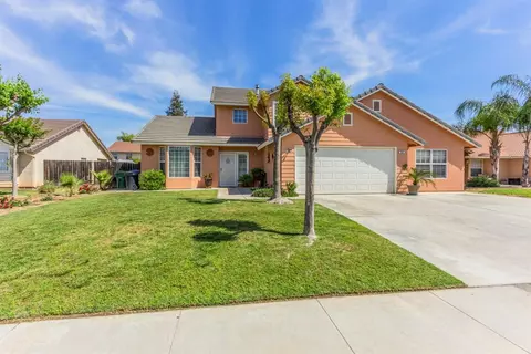 339 E Northridge Dr, Dinuba, CA 93618 photo 1