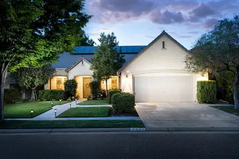 2155 Lester Ave, Clovis, CA 93619 photo 1