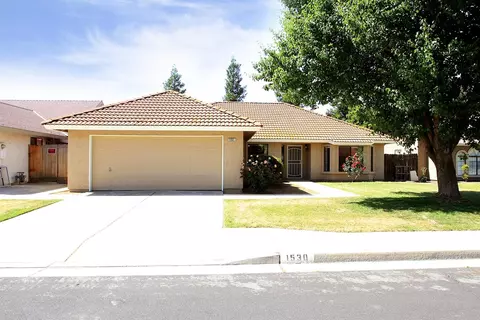 1530 Fir Ave, Clovis, CA 93611 photo 1
