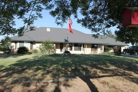 19691 Claremont Rd, Madera, CA 93638 photo 1