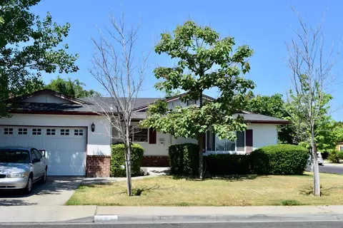 3108 Fine Ave, Clovis, CA 93612 photo 1