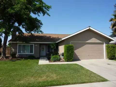 2816 Monocott Dr, Madera, CA 93637 photo 1